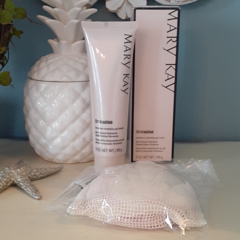 & Mary Kay reusable face pads & gel mask